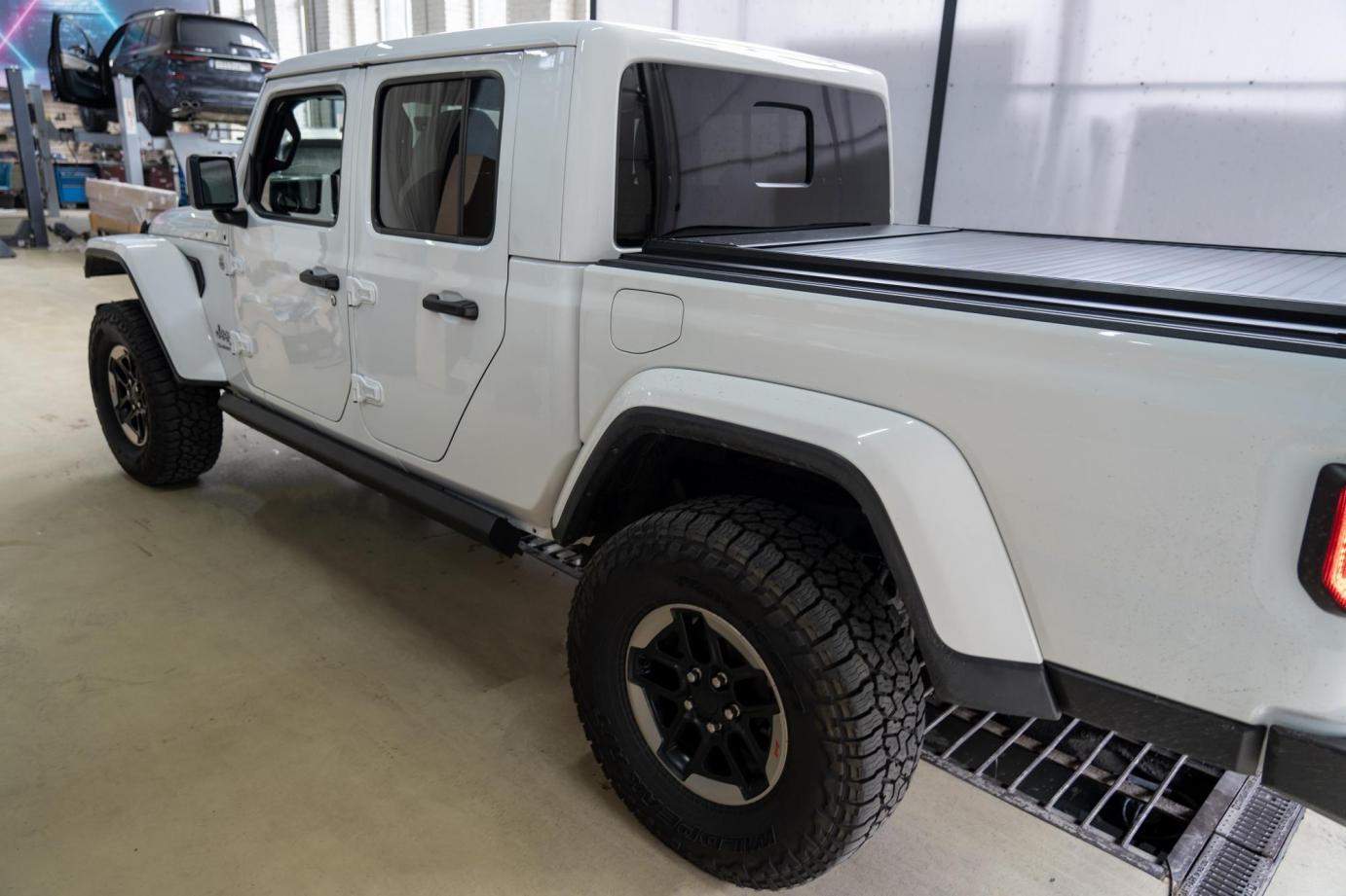 Пороги электрические ATS Jeep Gladiator II (JT) (2019-2023) | Компания ATS-Tuning