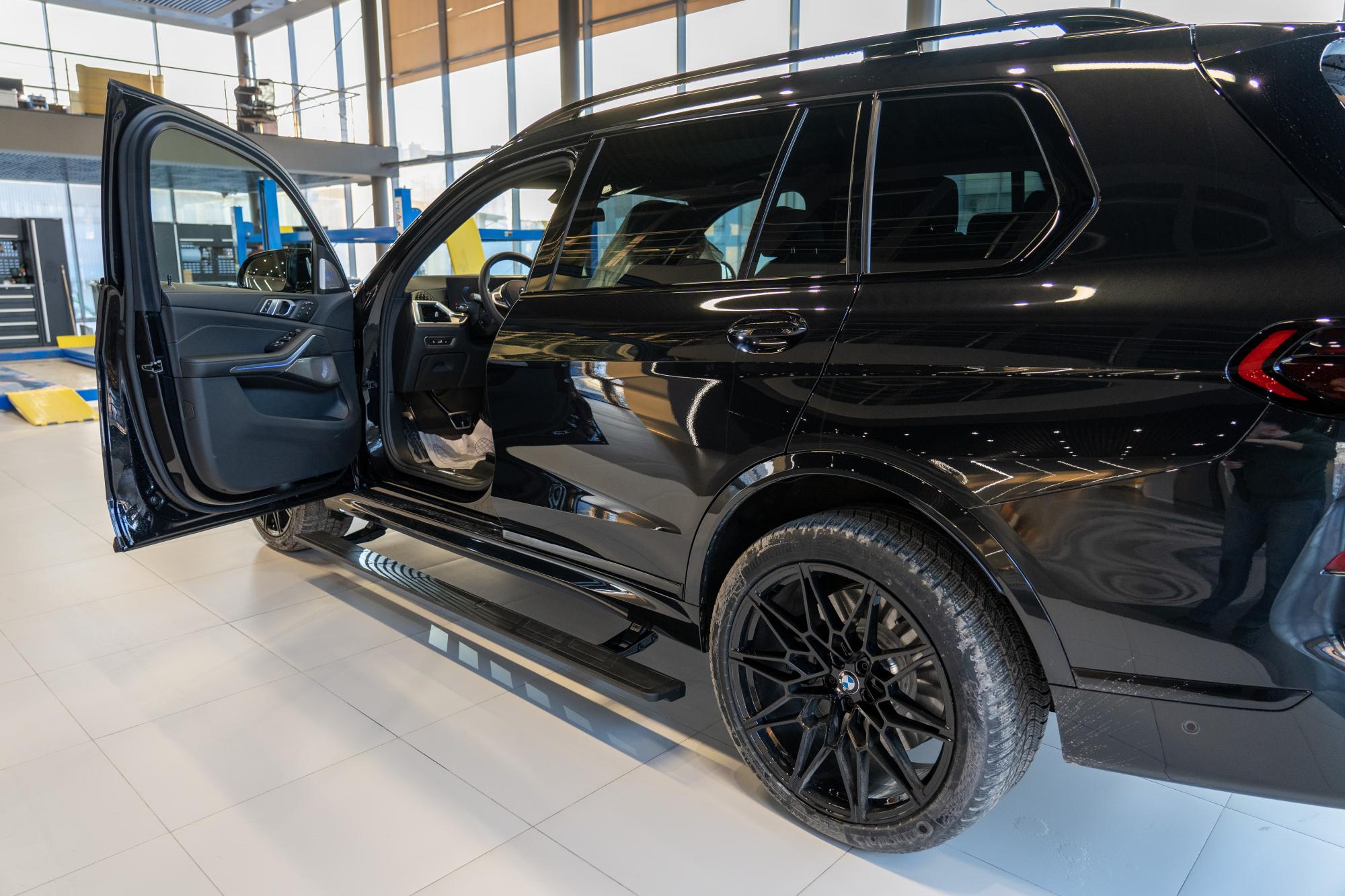 Пороги электрические ATS BMW X7 G07 Рестайлинг | Компания ATS-Tuning