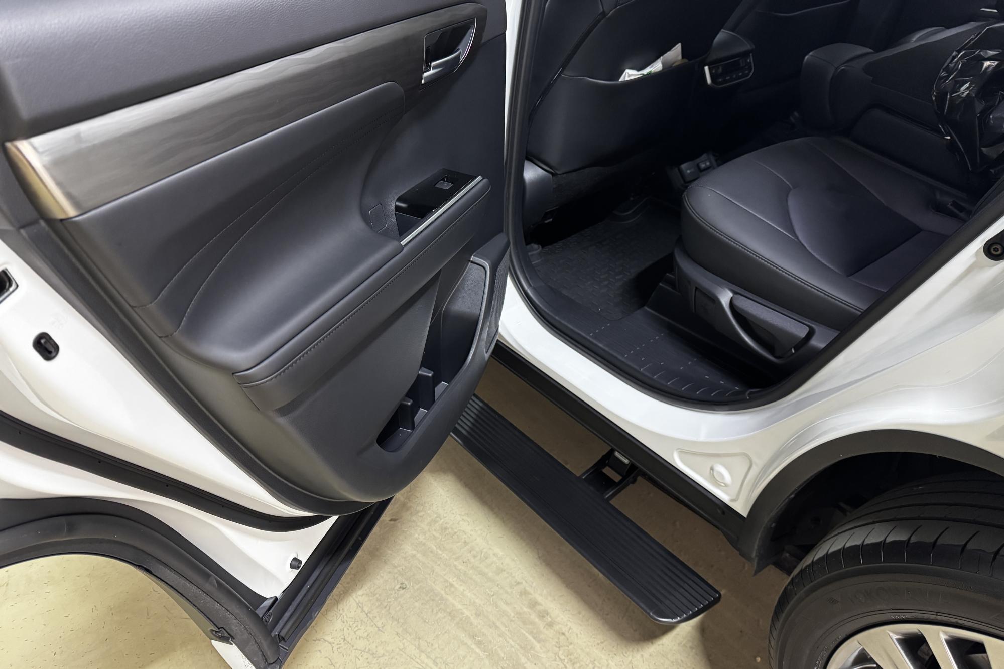 Пороги электрические ATS Toyota Highlander U70 2019+ | Компания ATS-Tuning