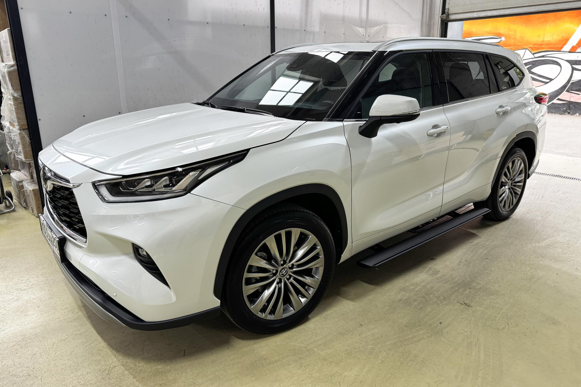 Пороги электрические ATS Toyota Highlander U70 2019+ | Компания ATS-Tuning
