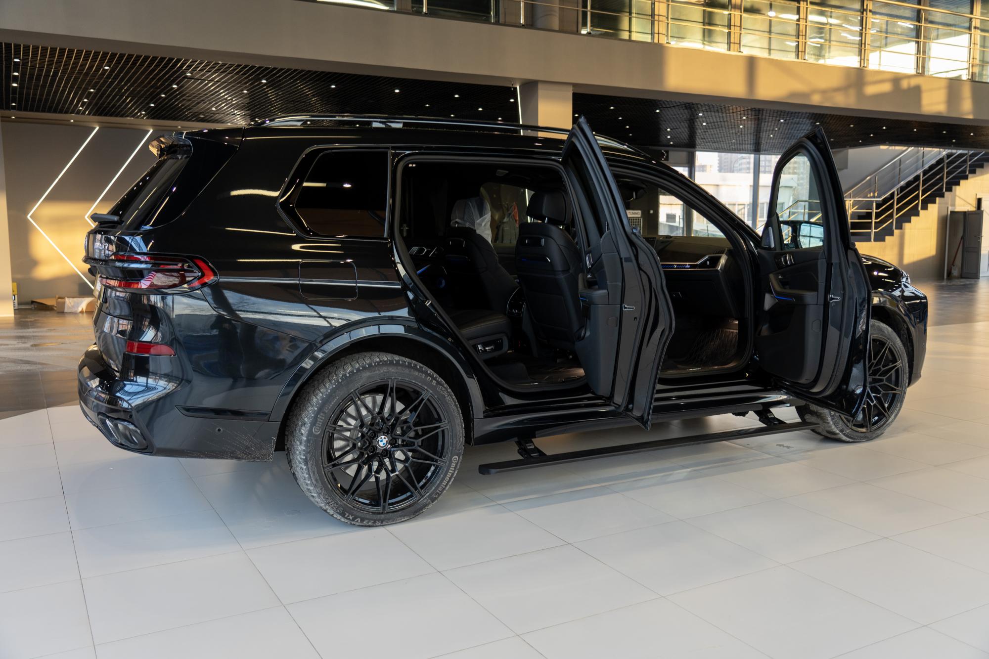 Пороги электрические ATS BMW X7 G07 Рестайлинг | Компания ATS-Tuning