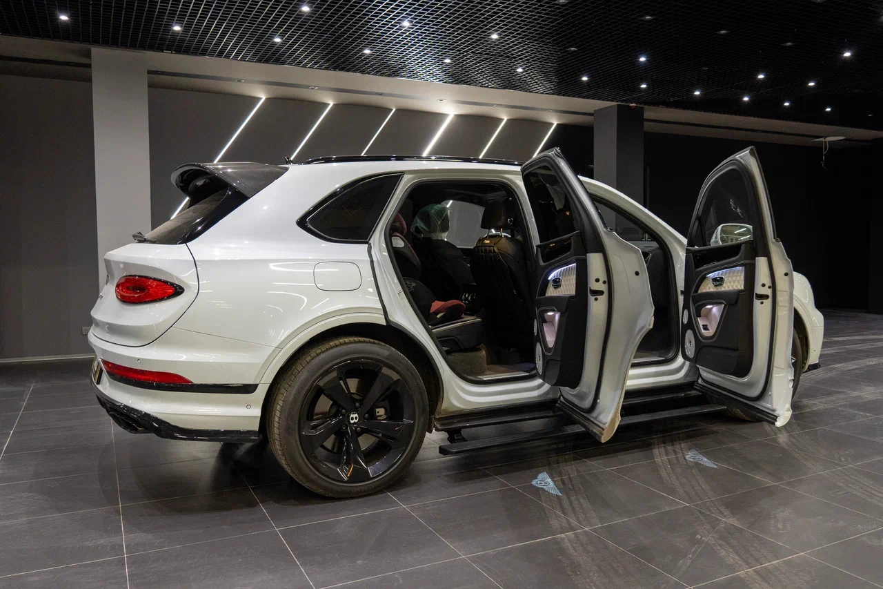 Пороги электрические ATS Bentley Bentyaga (2015-2026) | Компания ATS-Tuning